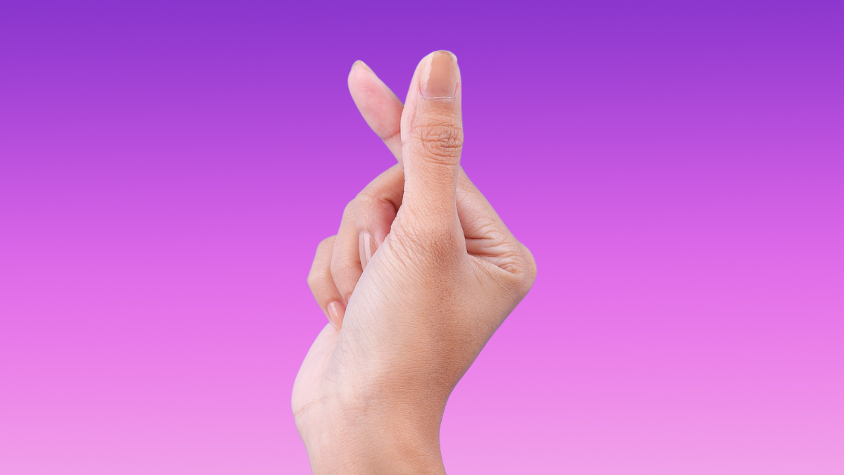 image of the Korean finger heart